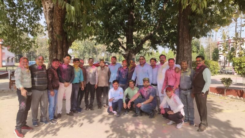 गुरुकुल कांगड़ी विश्वविद्यालय में होली मिलन कार्यक्रम का आयोजन हुआ