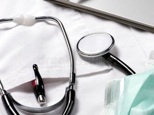 स्वास्थ्य विभाग के औचक निरीक्षण से अस्पतालों में खामियां मिलने पर कार्यवाही की तैयारी की गई